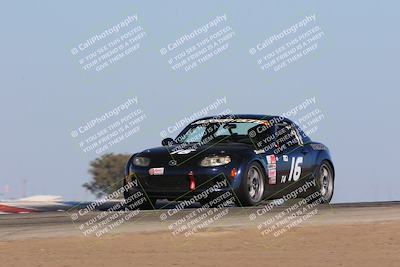 media/Oct-15-2023-CalClub SCCA (Sun) [[64237f672e]]/Group 6/Qualifying/